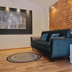 https://apartament-pod-wawelem.krakowhotelspoland.com