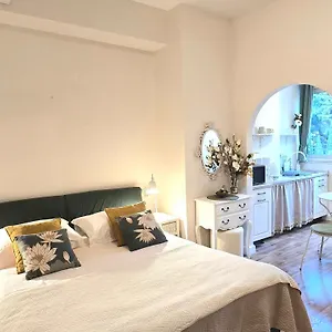 https://apartments-suzy.splithotels.org